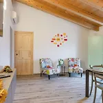 Italian Experience-villa Zena * Cupramontana