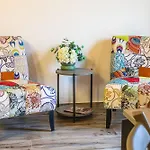 Italian Experience-villa Zena * Cupramontana